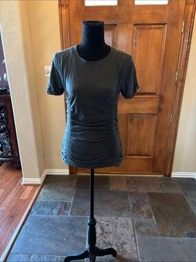 Women’s Short Sleeve Ruched Side Tee — Gray